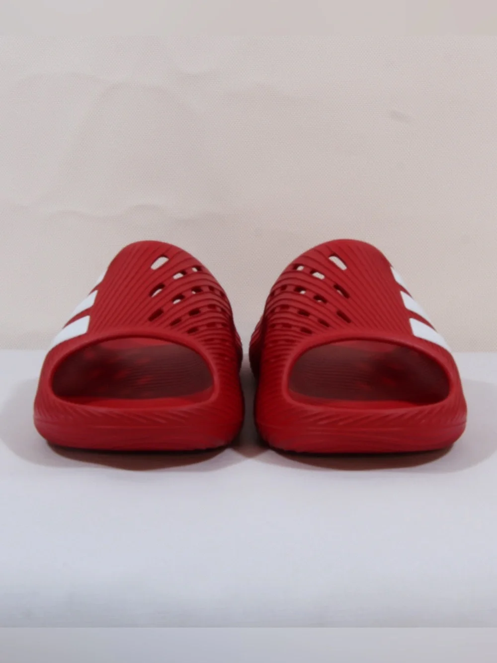 Adidas Men’s Red & White Purechill Slide KI0063 NWT NIB